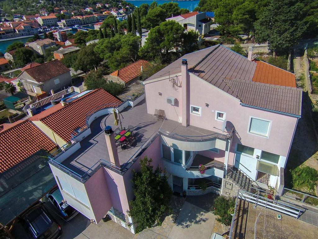 Apartments Matea Tisno Ngoại thất bức ảnh